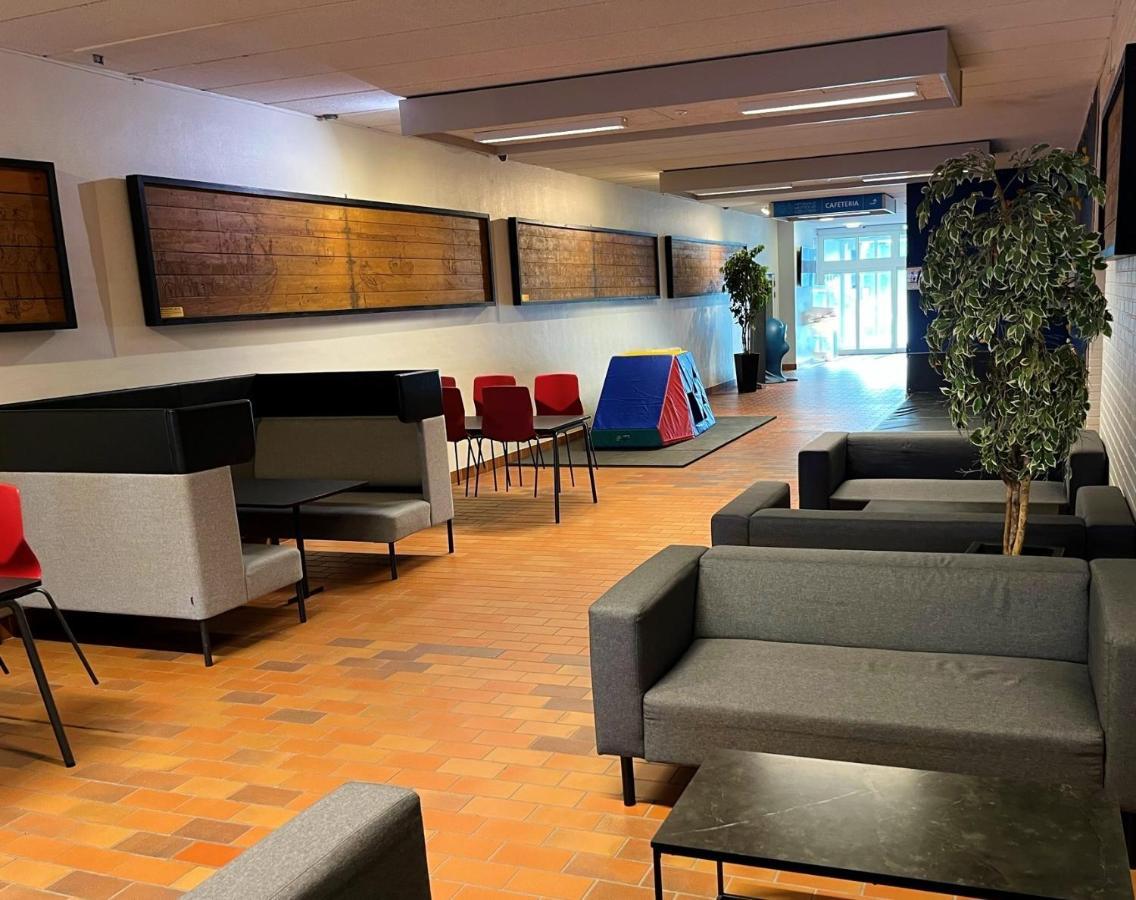 Hirtshals Idraetscenter - Vandrehjem - Hostel Екстериор снимка